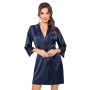 Satin-Bademantel mit Spitze – Mari, marineblau - 3
